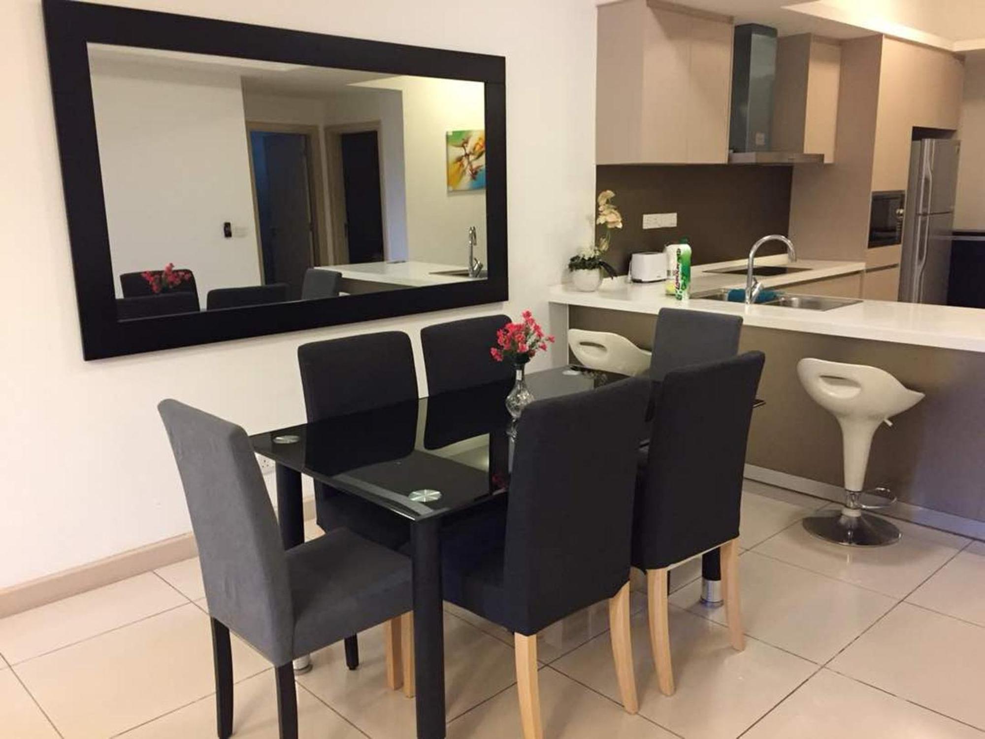 Apartment By Wgs Homestay Куала-Лумпур Экстерьер фото
